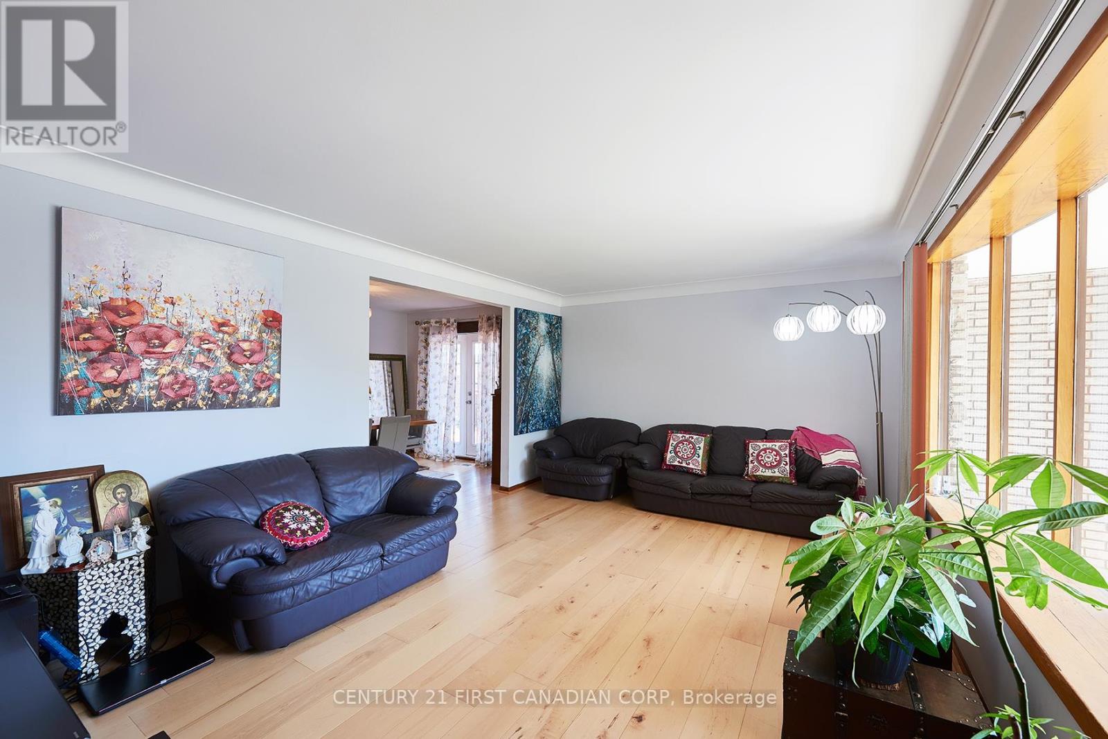 Property at 10776 ATWATER CRESCENT image 5