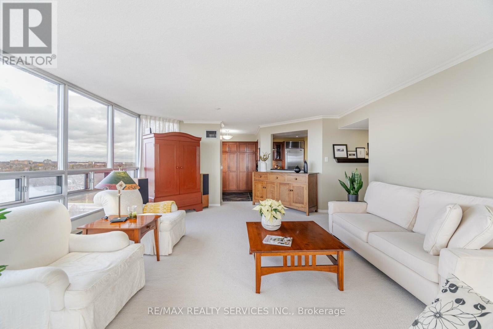 Property at 1109 - 310 MILL STREET S image 4