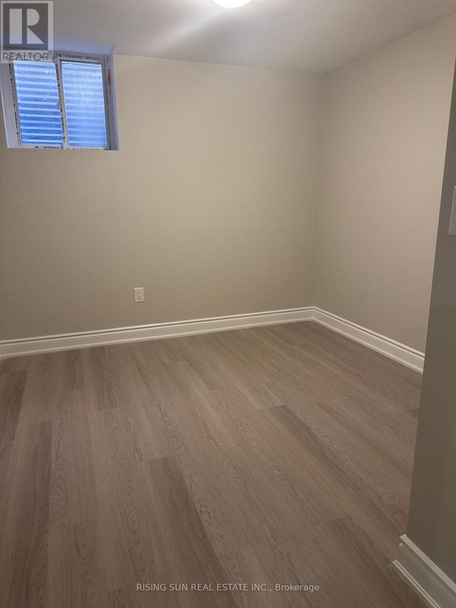 2 Pretty Place, Brampton, Ontario  L6S 5C6 - Photo 12 - W12345491