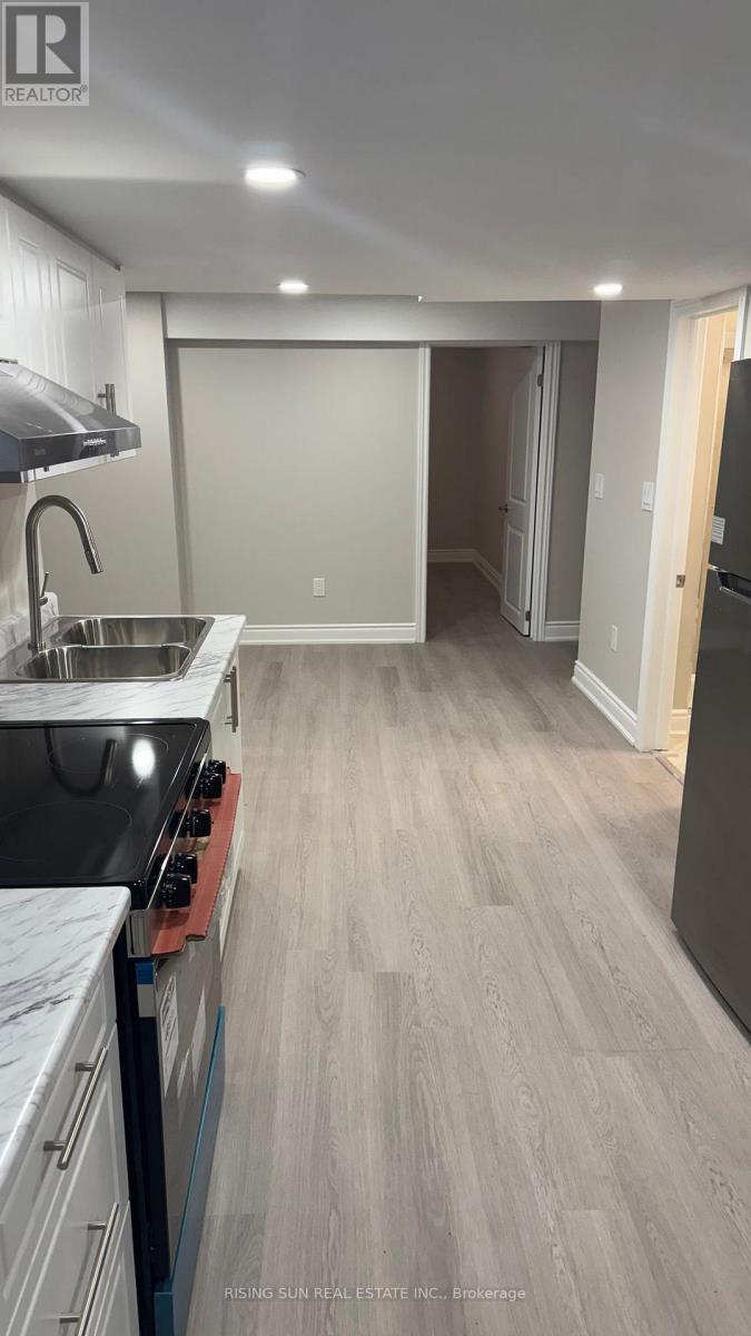 2 Pretty Place, Brampton, Ontario  L6S 5C6 - Photo 13 - W12345491