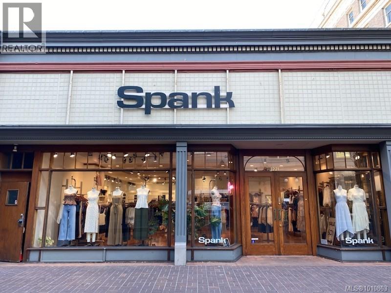 1221 Government St, Victoria, British Columbia  V8W 1Y6 - Photo 1 - 1010863