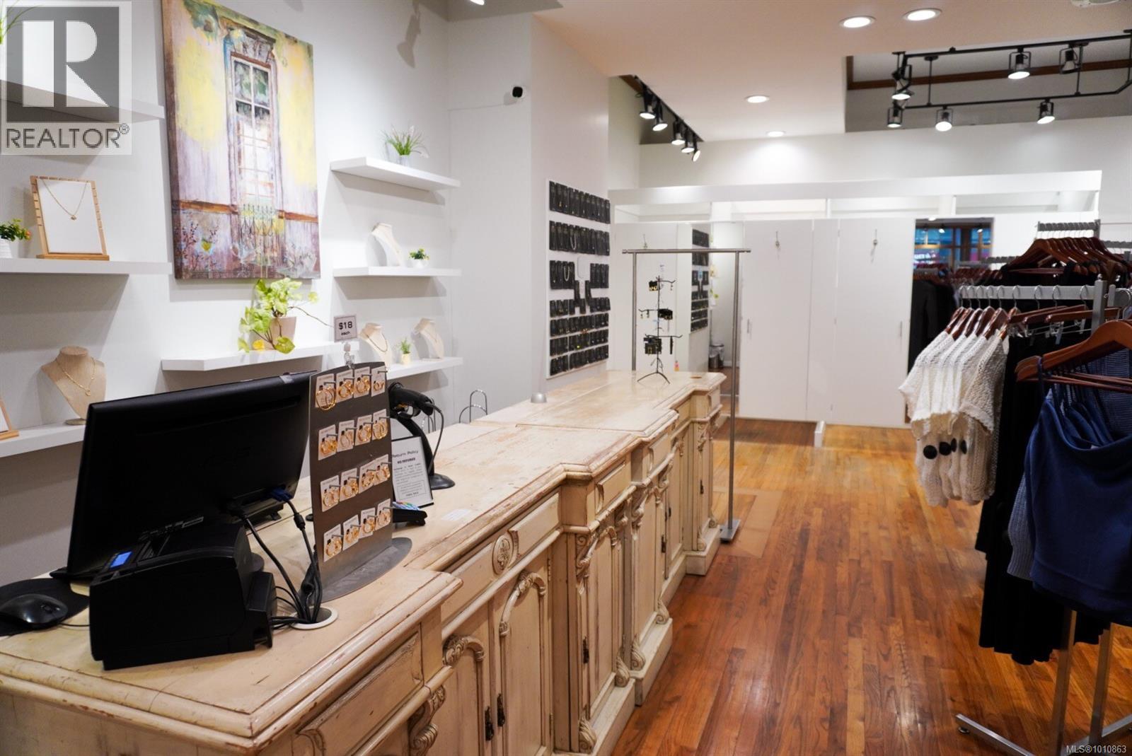 1221 Government St, Victoria, British Columbia  V8W 1Y6 - Photo 7 - 1010863