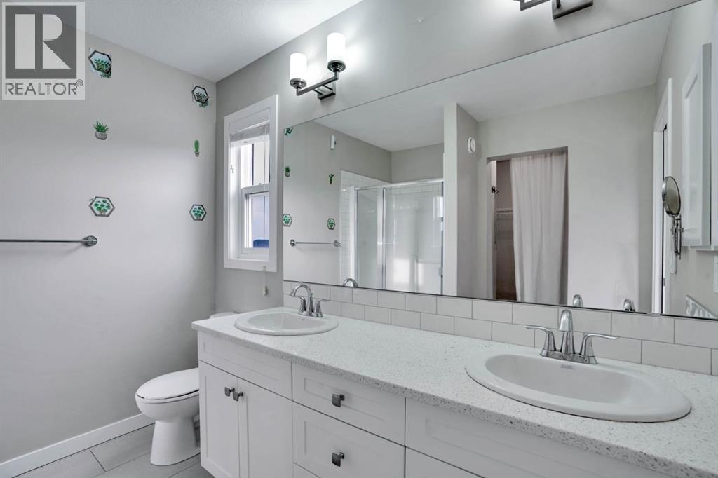 21 Kingsbury Close Se, Airdrie, Alberta  T4A 0R4 - Photo 13 - A2245250