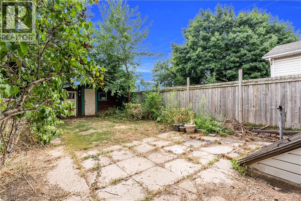 170 Grosvenor Avenue N, Hamilton, Ontario  L8L 7S8 - Photo 38 - 40760661