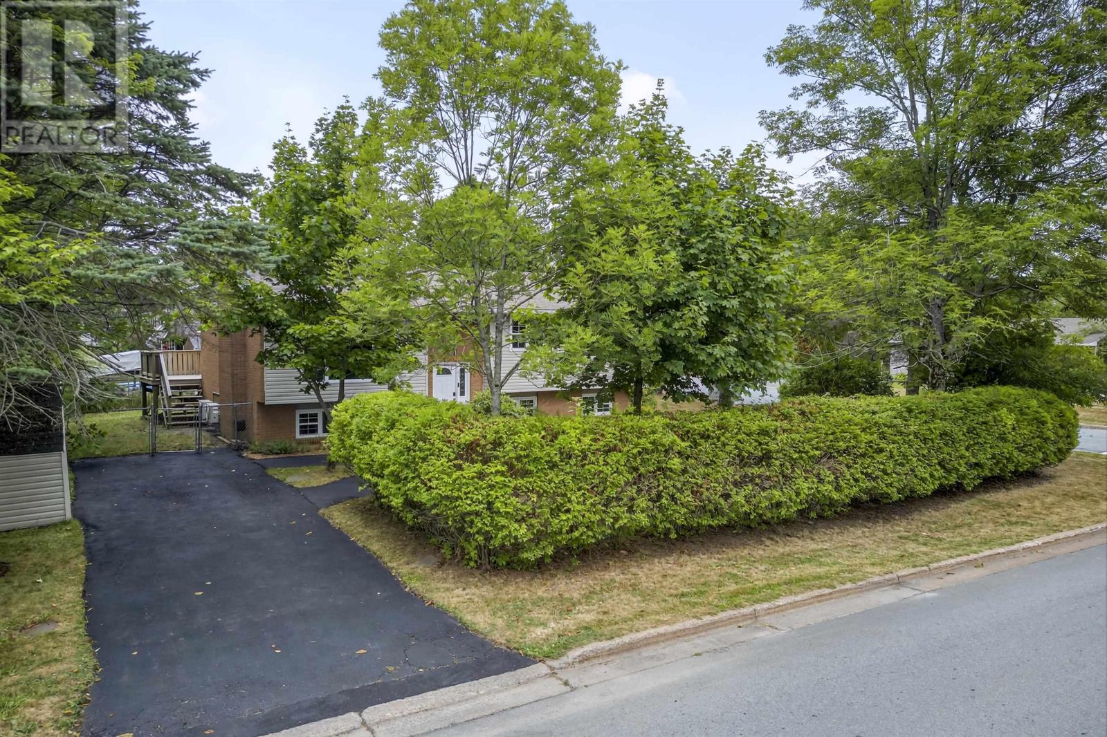 24 Colby Drive, Colby Village, Nova Scotia  B2V 1X6 - Photo 3 - 202520538