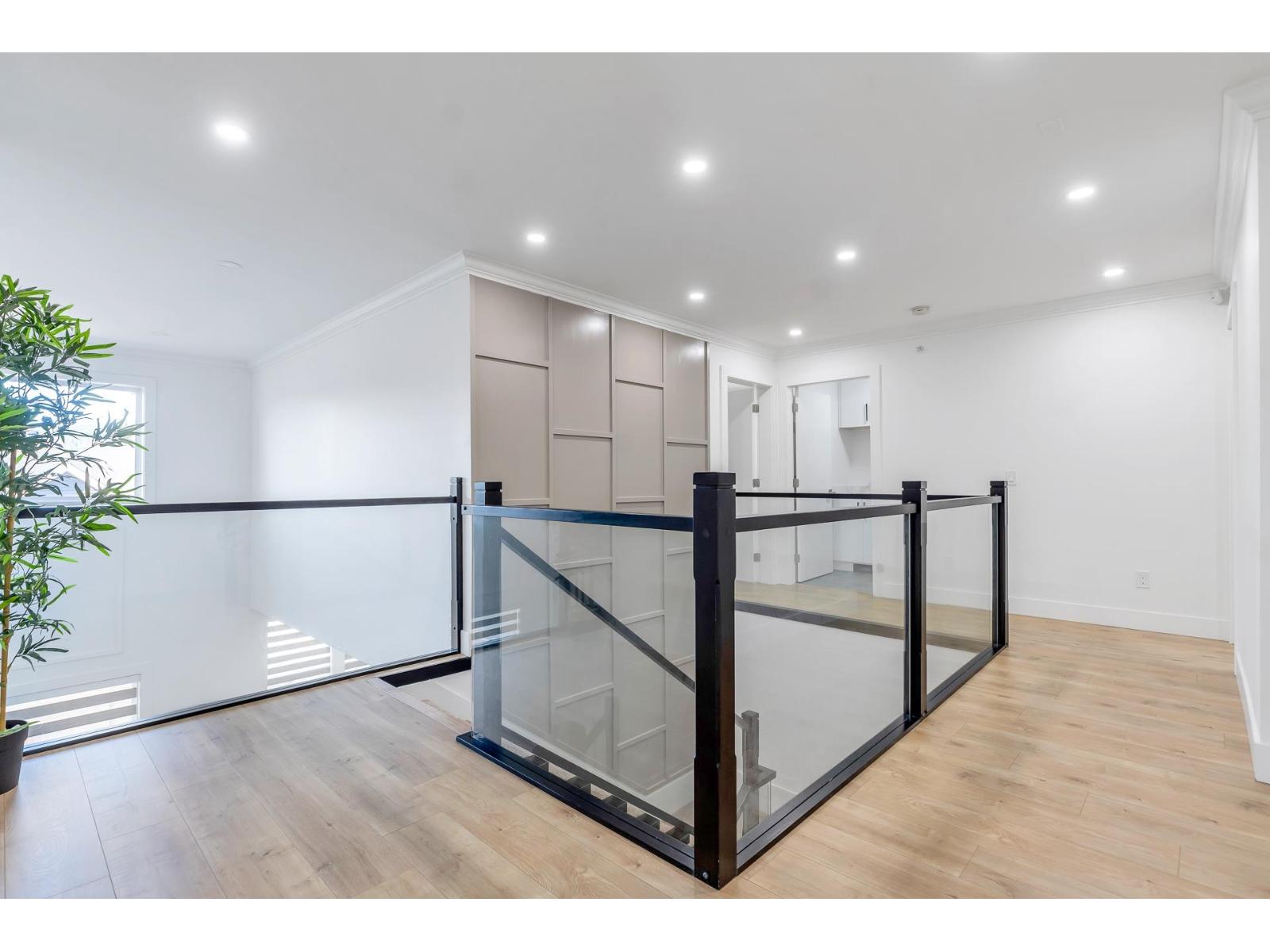 32951 Peebles Drive, Mission, British Columbia  V2V 0H6 - Photo 21 - R3037093