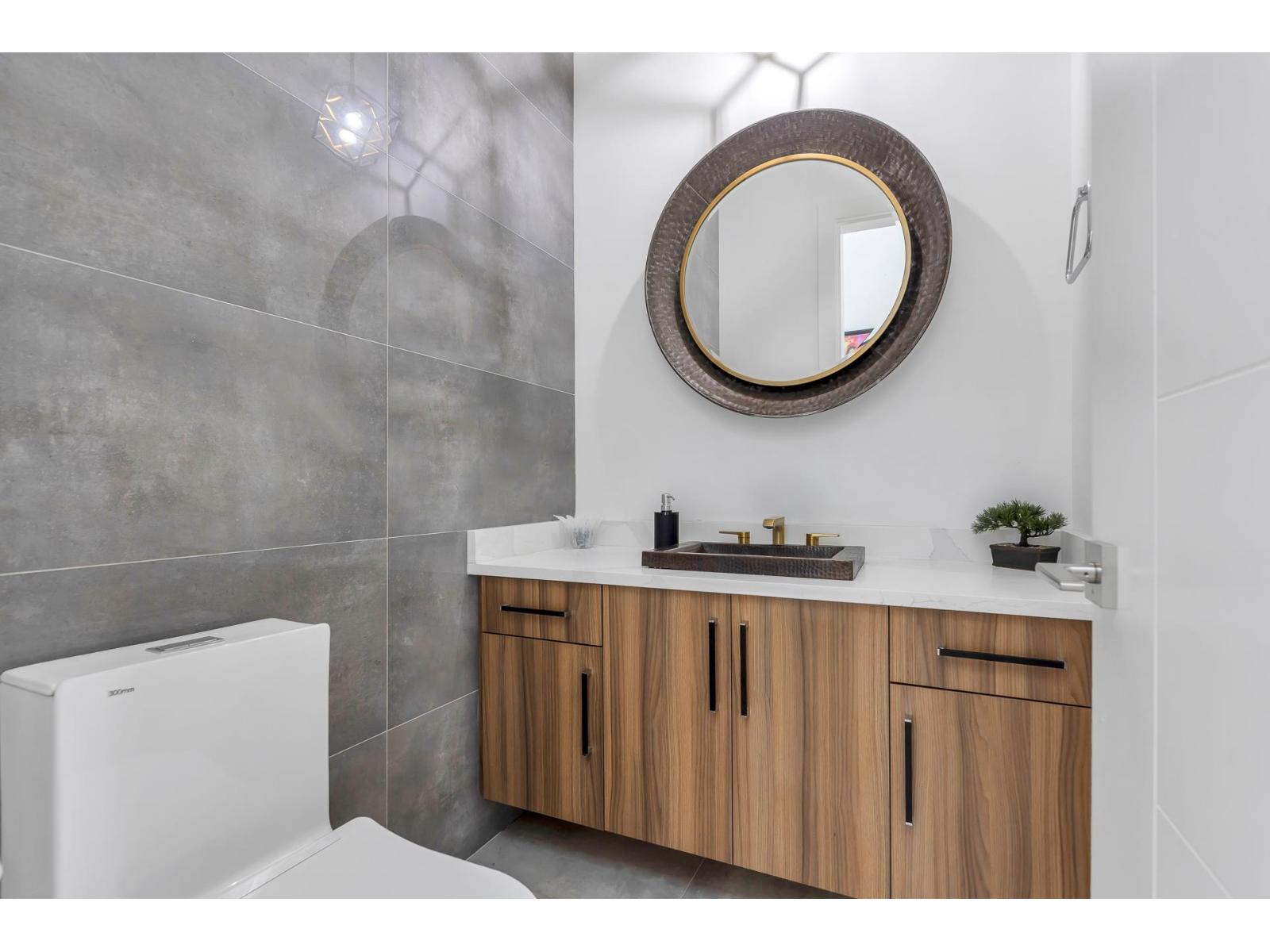 32951 Peebles Drive, Mission, British Columbia  V2V 0H6 - Photo 7 - R3037093