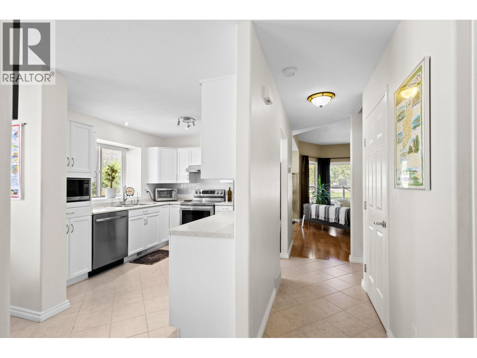 313 Whitman Road Unit# 28, Kelowna, British Columbia  V1V 2J4 - Photo 11 - 10359425