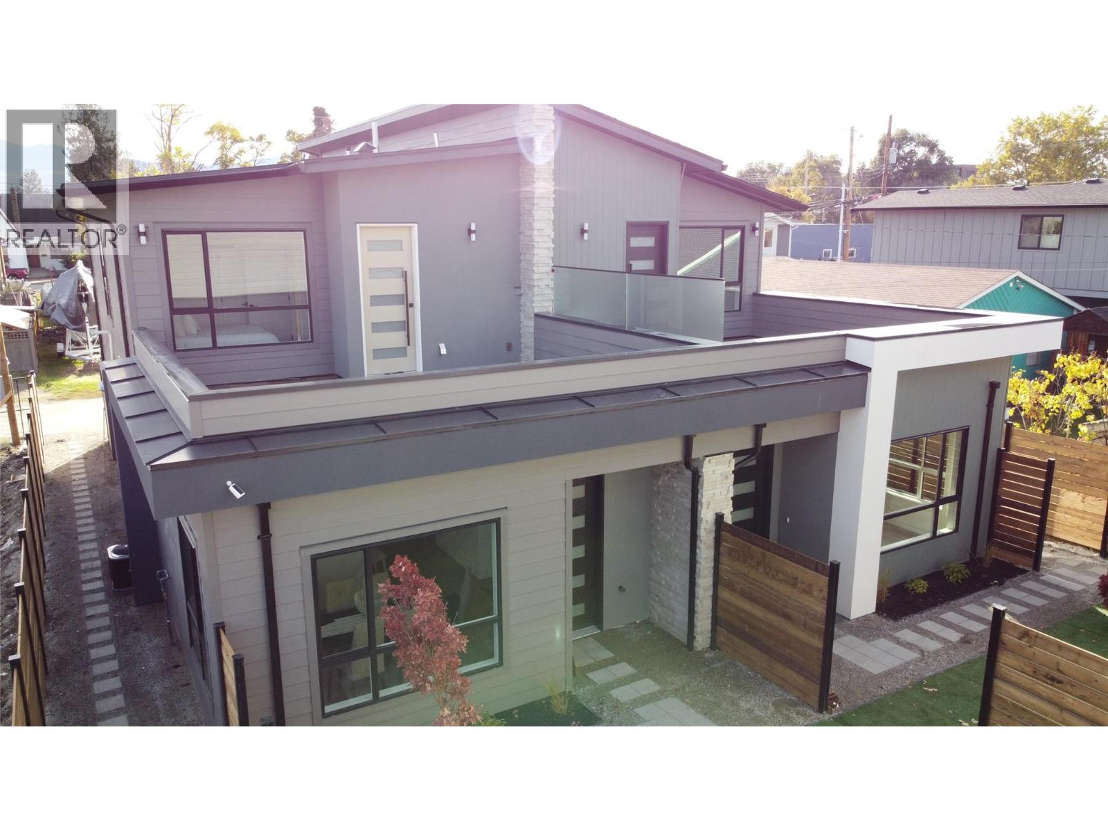 745 Patterson Avenue 1, Kelowna South, Kelowna  by McFadden Real Estate 745 Patterson Avenue 1, Kelowna South, Kelowna