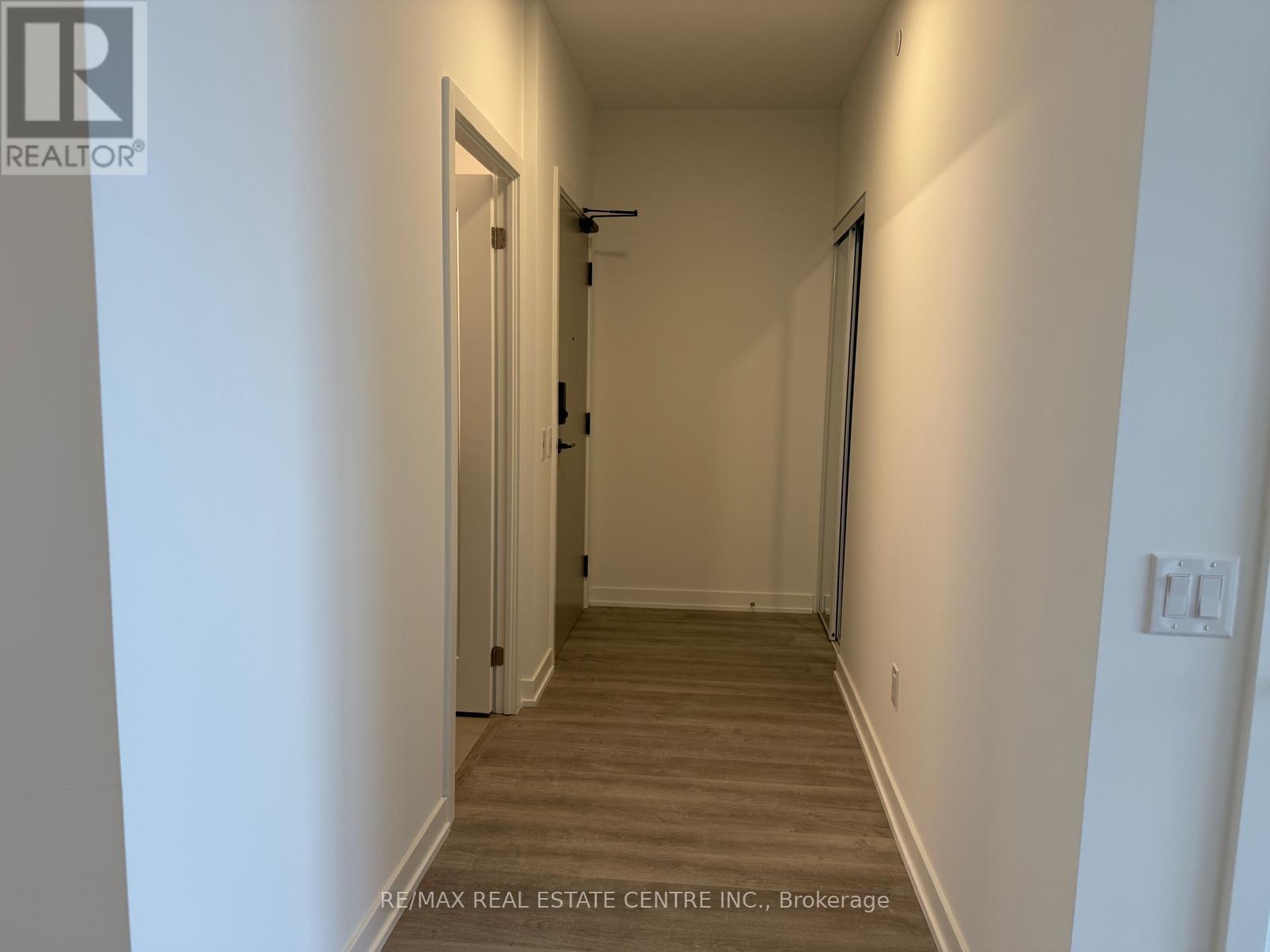 2412 - 5105 Hurontario Street S, Mississauga, Ontario  L4Z 0C9 - Photo 4 - W12345535