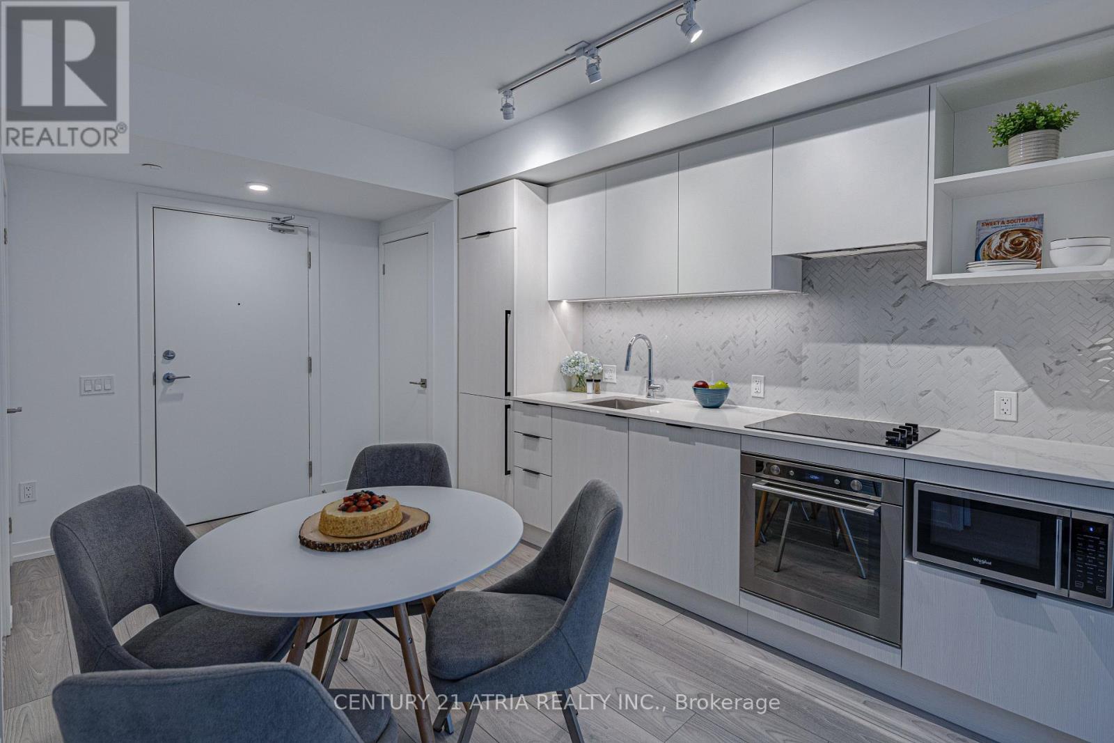 2215 - 82 Dalhousie Street, Toronto, Ontario  M5B 0C5 - Photo 6 - C12334995