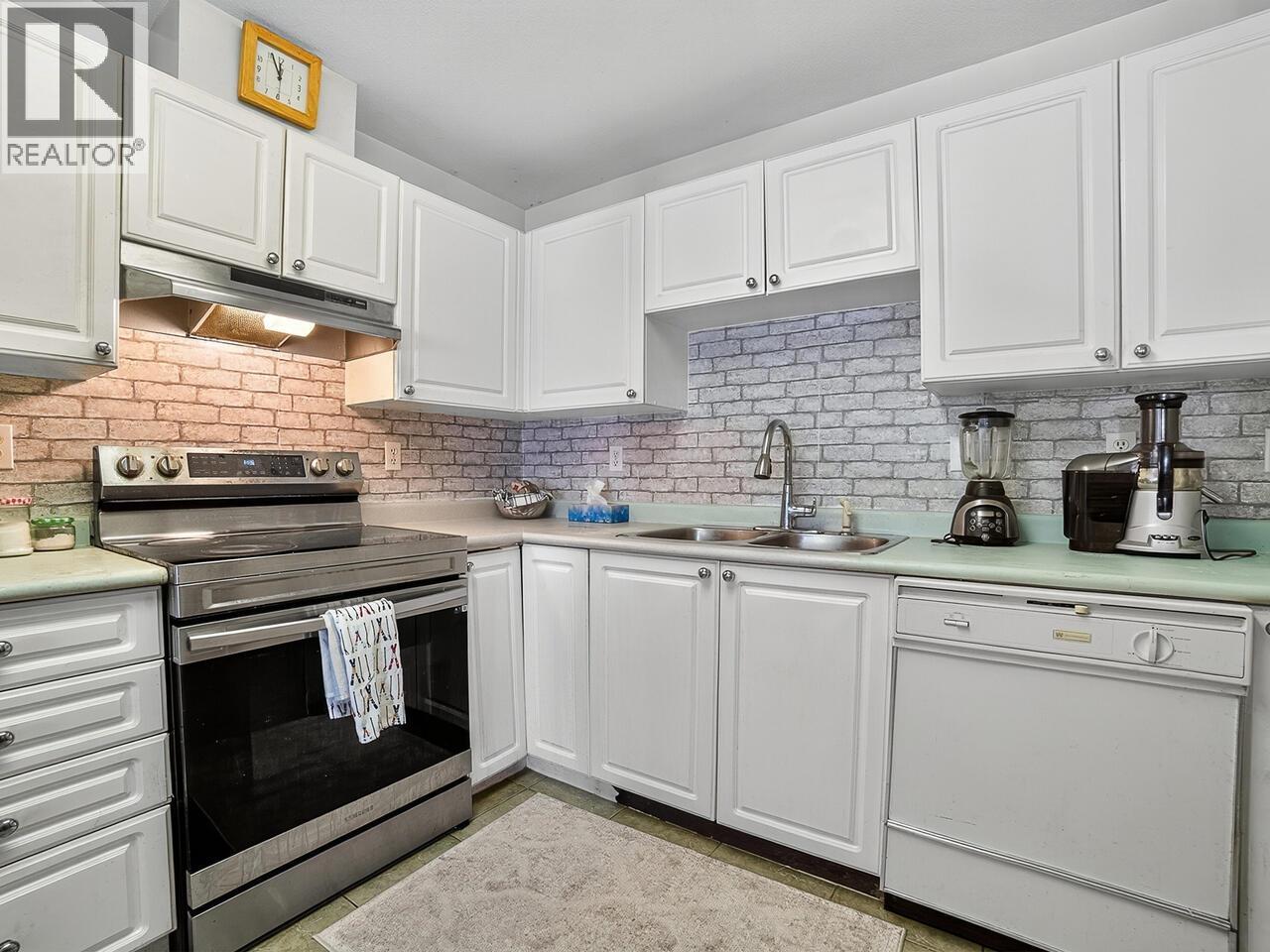 401 1128 Sixth Avenue, New Westminster, British Columbia  V3M 6V8 - Photo 5 - R3037348