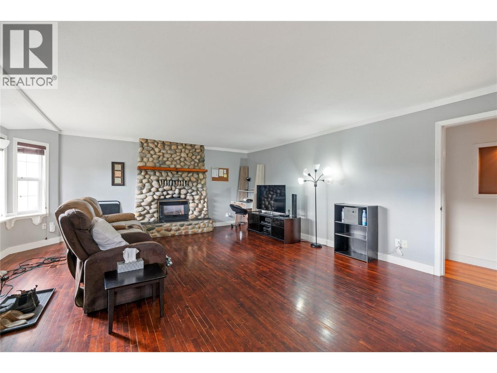 124 Salmon Arm Drive, Enderby, British Columbia  V0E 1V1 - Photo 17 - 10359498