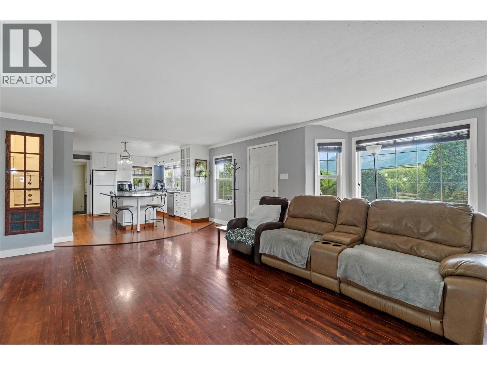 124 Salmon Arm Drive, Enderby, British Columbia  V0E 1V1 - Photo 21 - 10359498