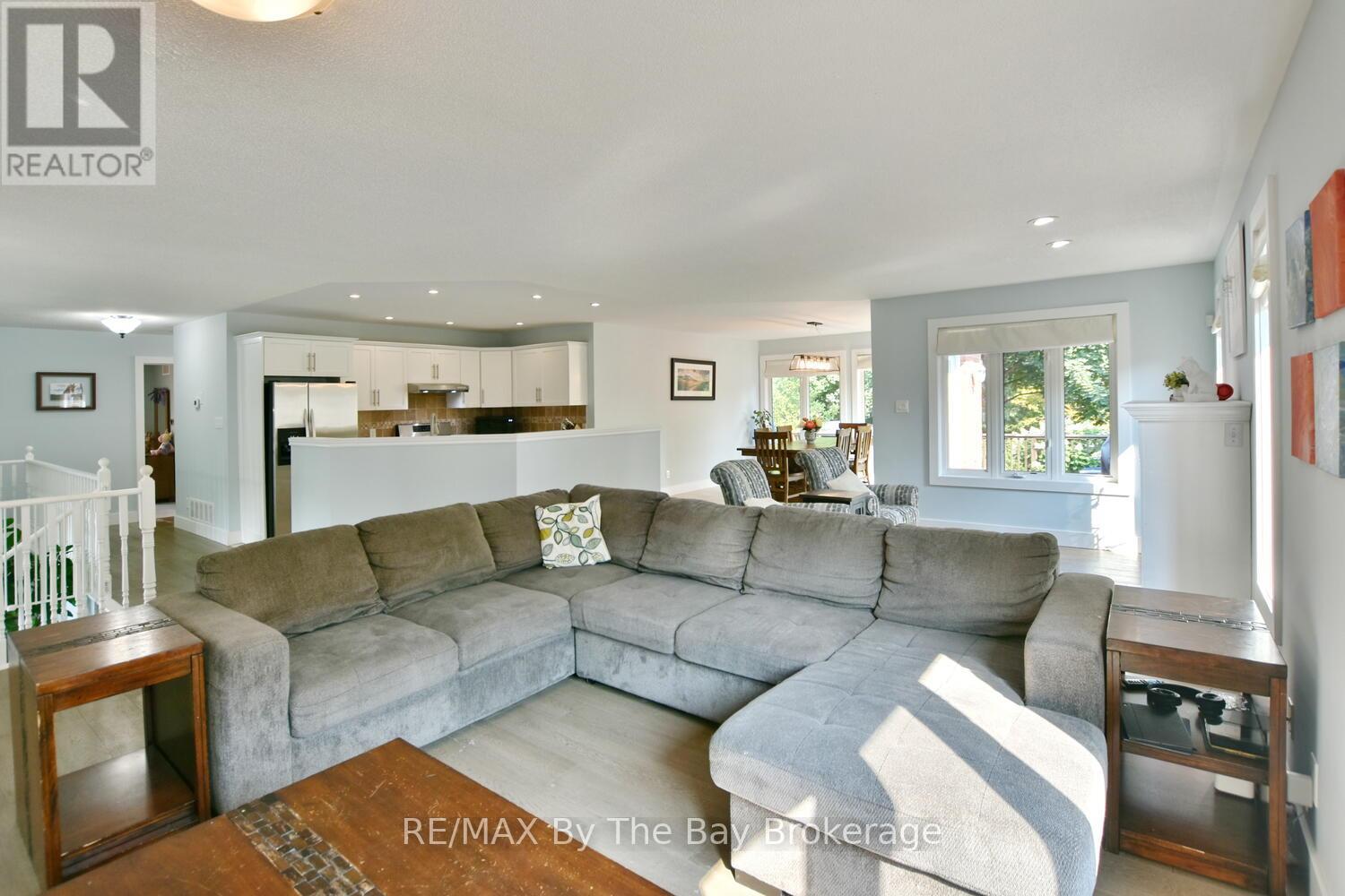 424 Ramblewood Drive, Wasaga Beach, Ontario  L9Z 1P3 - Photo 16 - S12345583