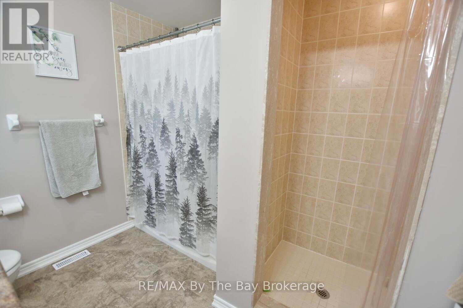 424 Ramblewood Drive, Wasaga Beach, Ontario  L9Z 1P3 - Photo 28 - S12345583