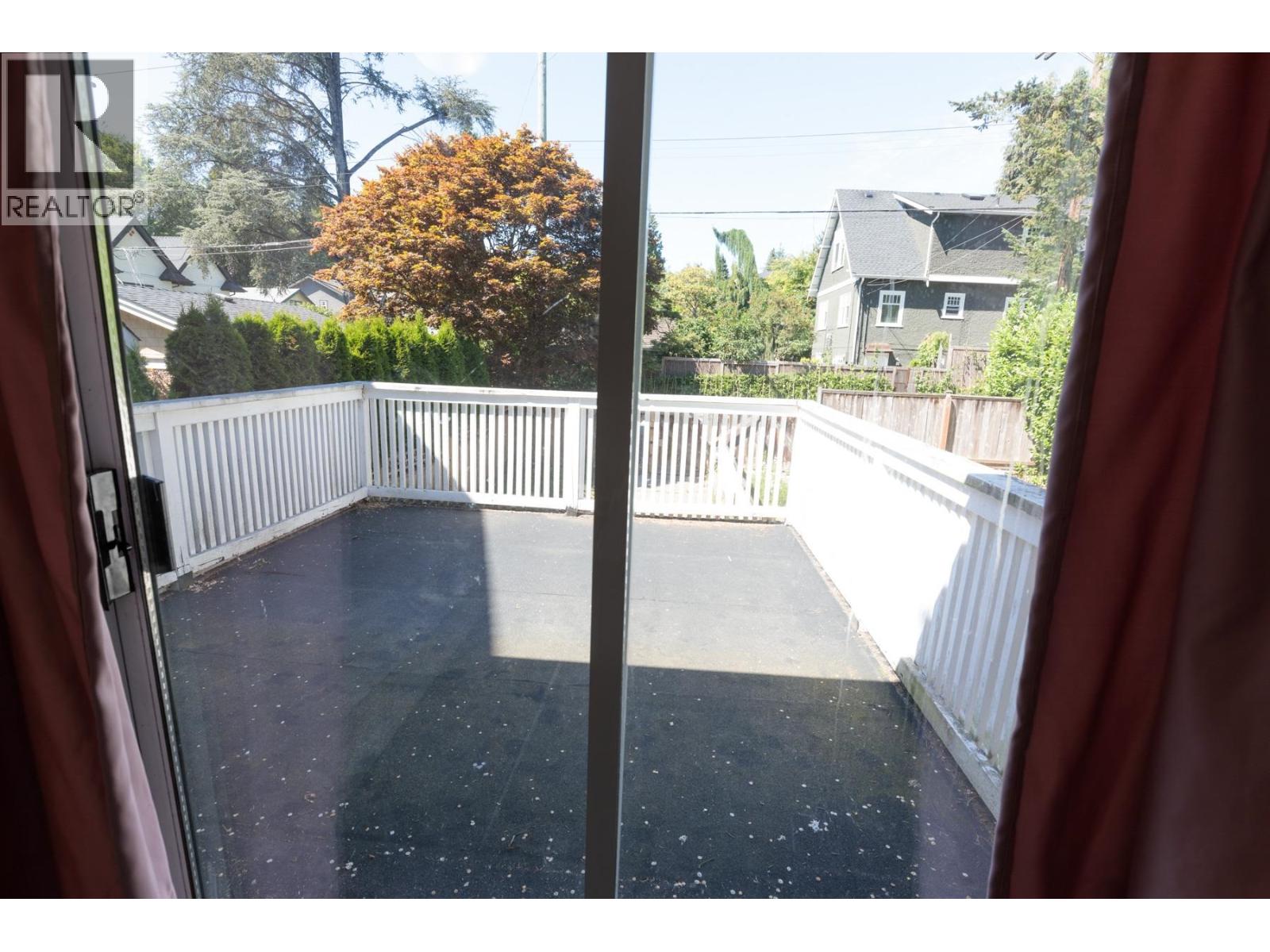 2529 W 41st Avenue, Vancouver, British Columbia  V6N 3C2 - Photo 11 - R3037349