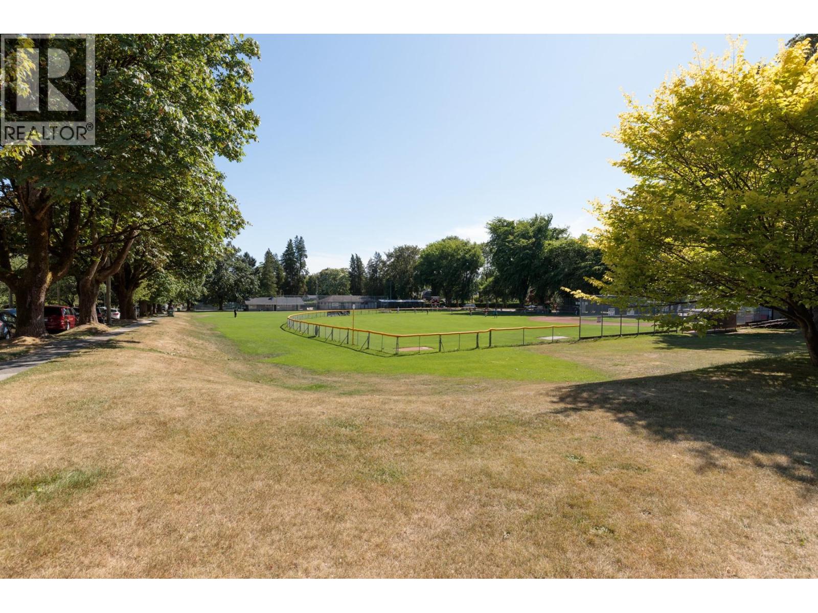 2529 W 41st Avenue, Vancouver, British Columbia  V6N 3C2 - Photo 17 - R3037349