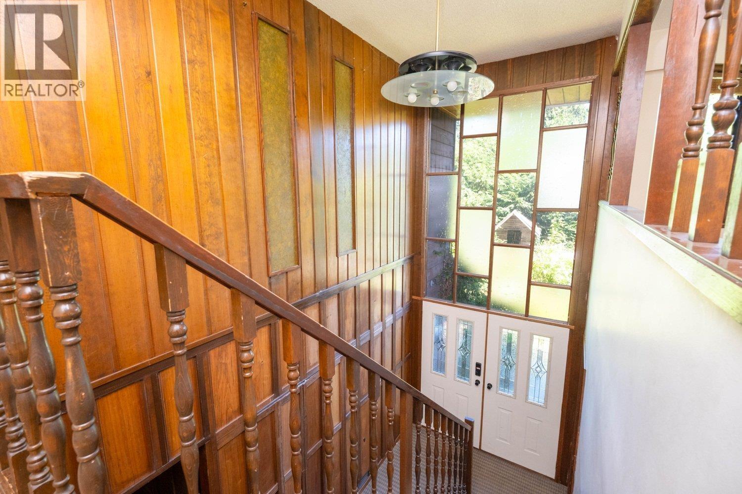 Property at 3283 HOSKINS ROAD image 5