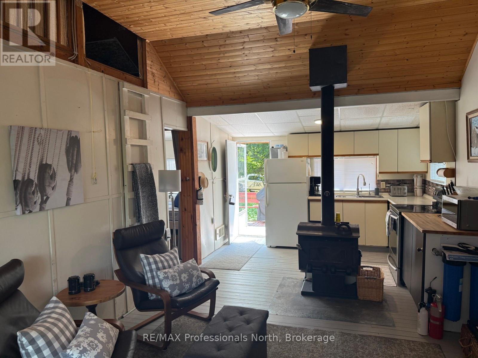 2169 Fred Jones Road, Dysart Et Al, Ontario  K0M 1S0 - Photo 7 - X12345566