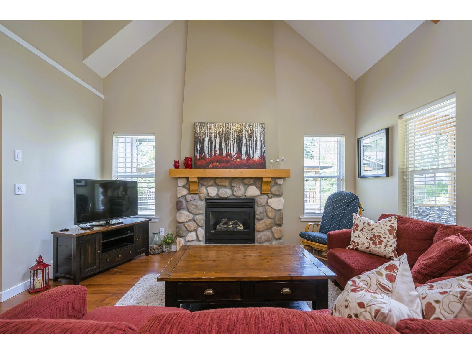 Property at 1843 RAVENWOOD TRAIL image 4