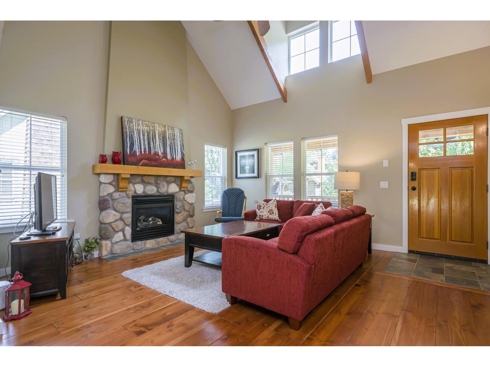 Property at 1843 RAVENWOOD TRAIL image 3