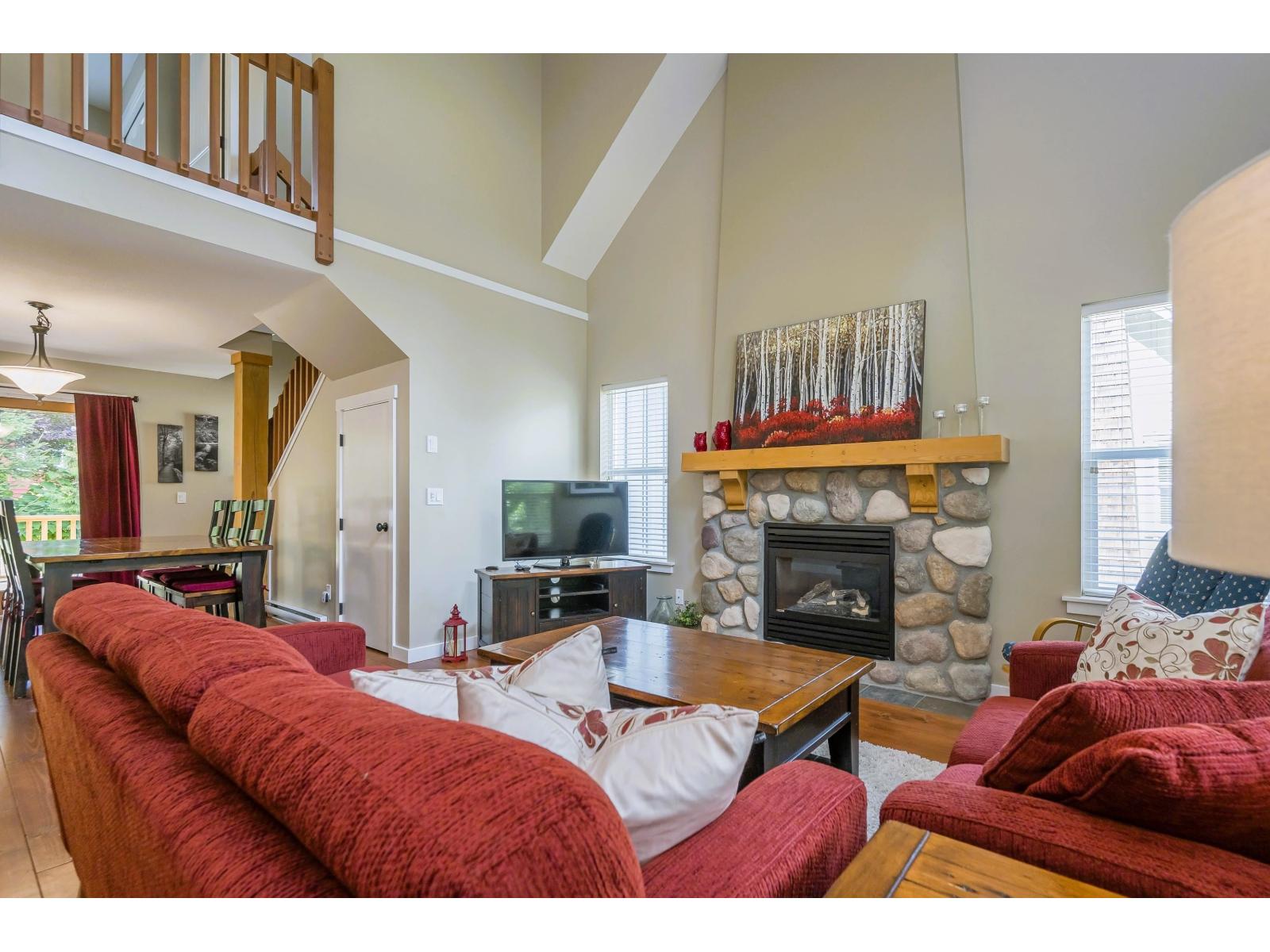 Property at 1843 RAVENWOOD TRAIL image 2