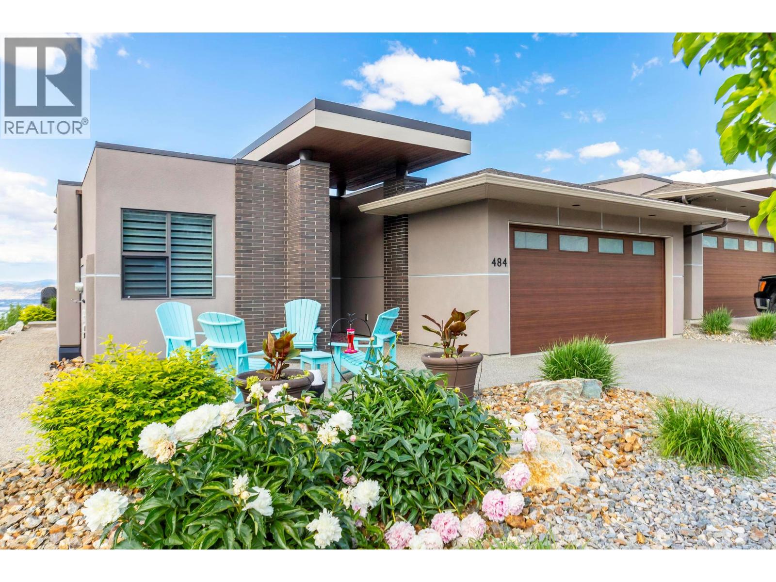 484 Sparrow Hawk Court, Kelowna, British Columbia  V1W 0A6 - Photo 1 - 10359438