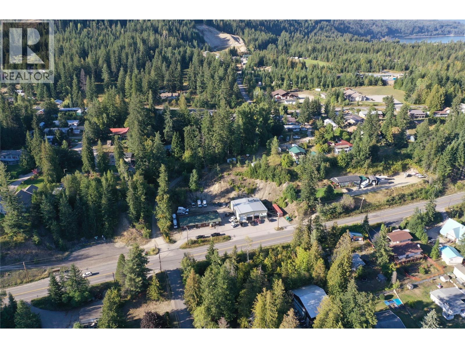 7699 3a Highway, Balfour, British Columbia  V0G 1C0 - Photo 14 - 10359517