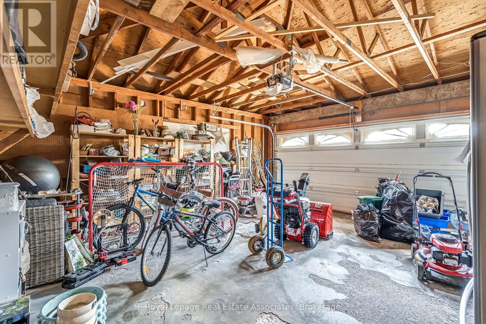 20 Baylor Crescent, Halton Hills, Ontario  L7G 1A6 - Photo 33 - W12345580