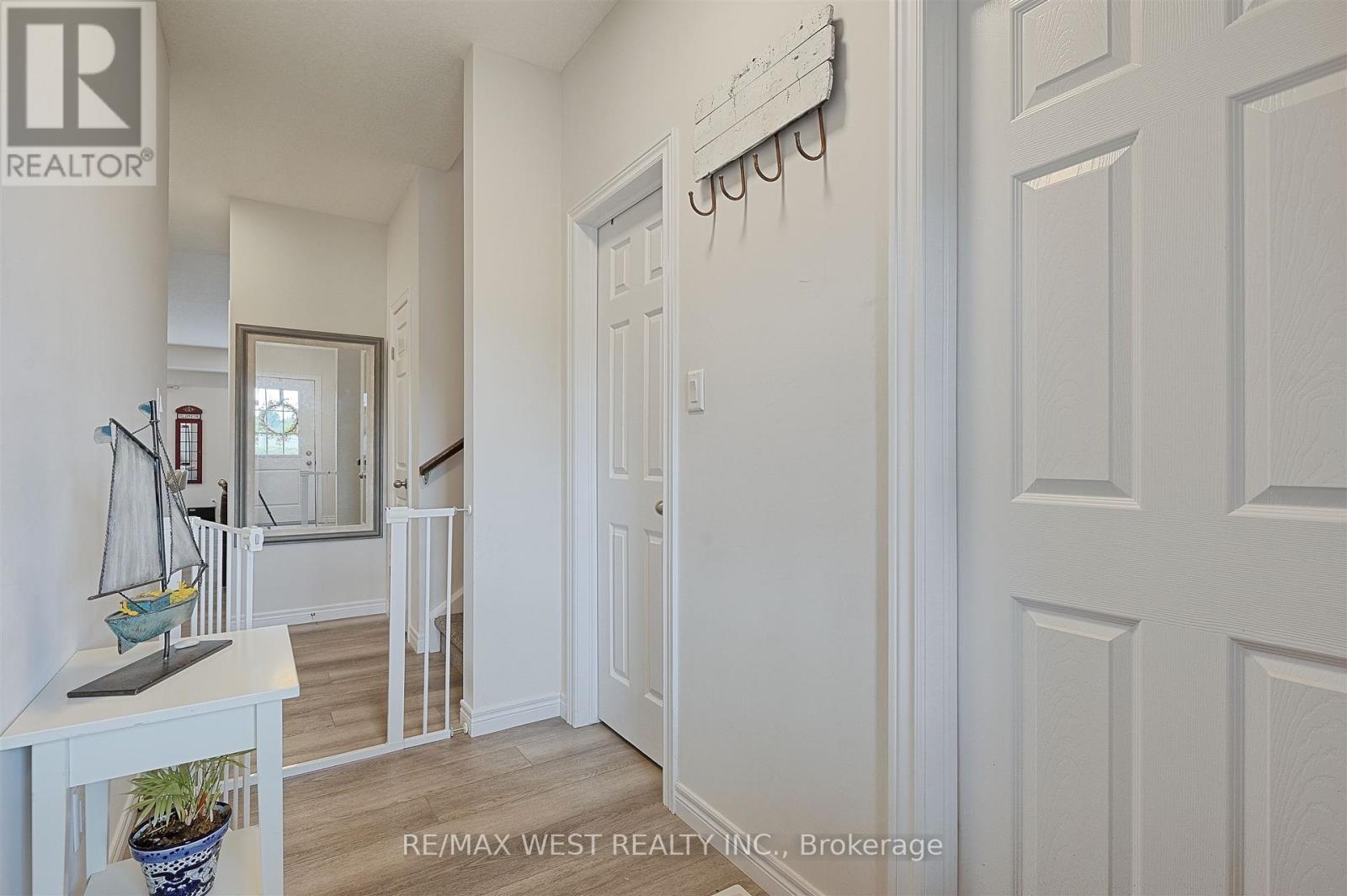 Property at 80 MILL RACE CRESCENT image 3