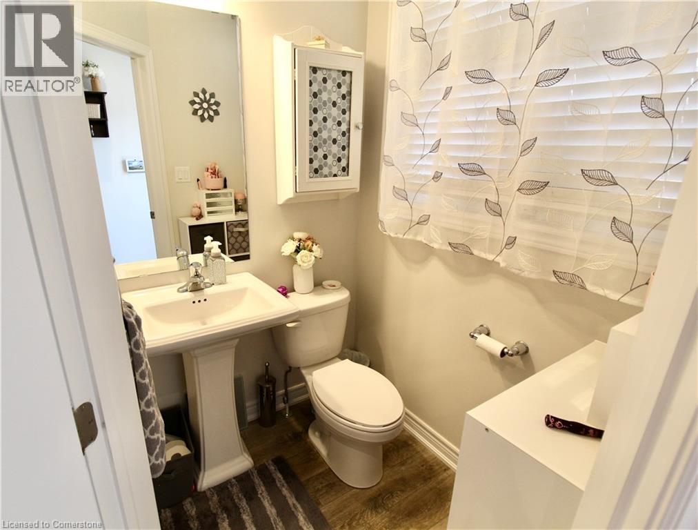5080 Connor Drive Unit# 10, Beamsville, Ontario  L3J 0T3 - Photo 17 - 40760646
