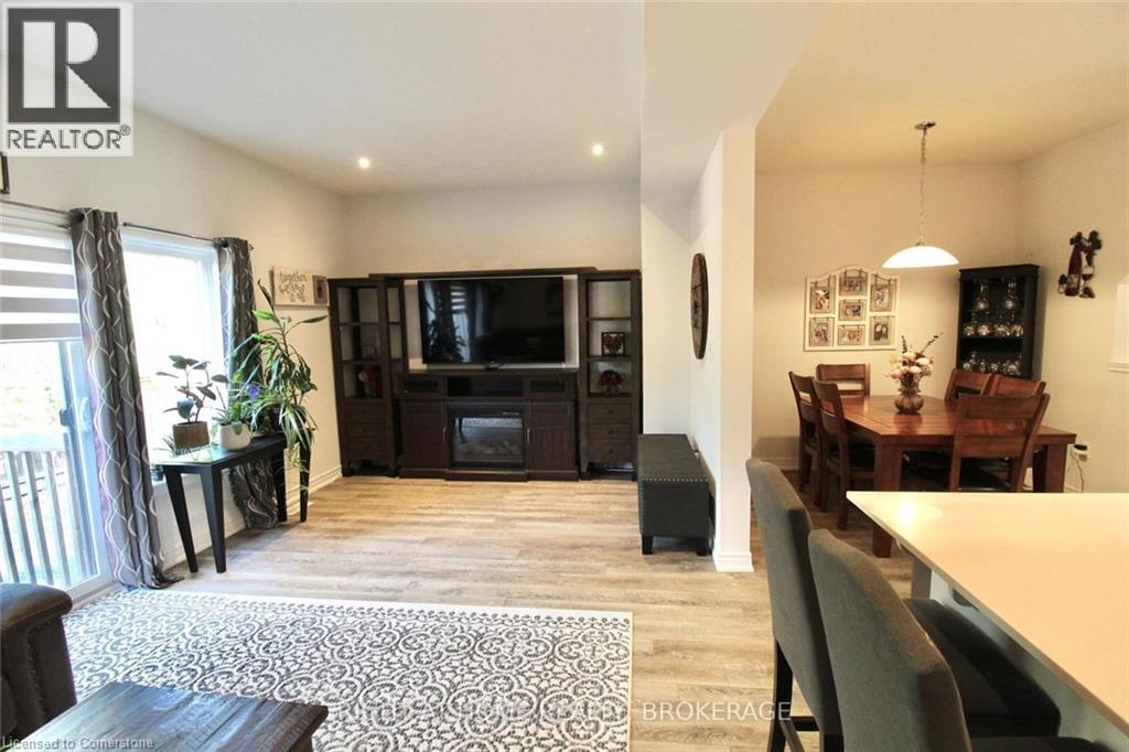 5080 Connor Drive Unit# 10, Beamsville, Ontario  L3J 0T3 - Photo 6 - 40760646