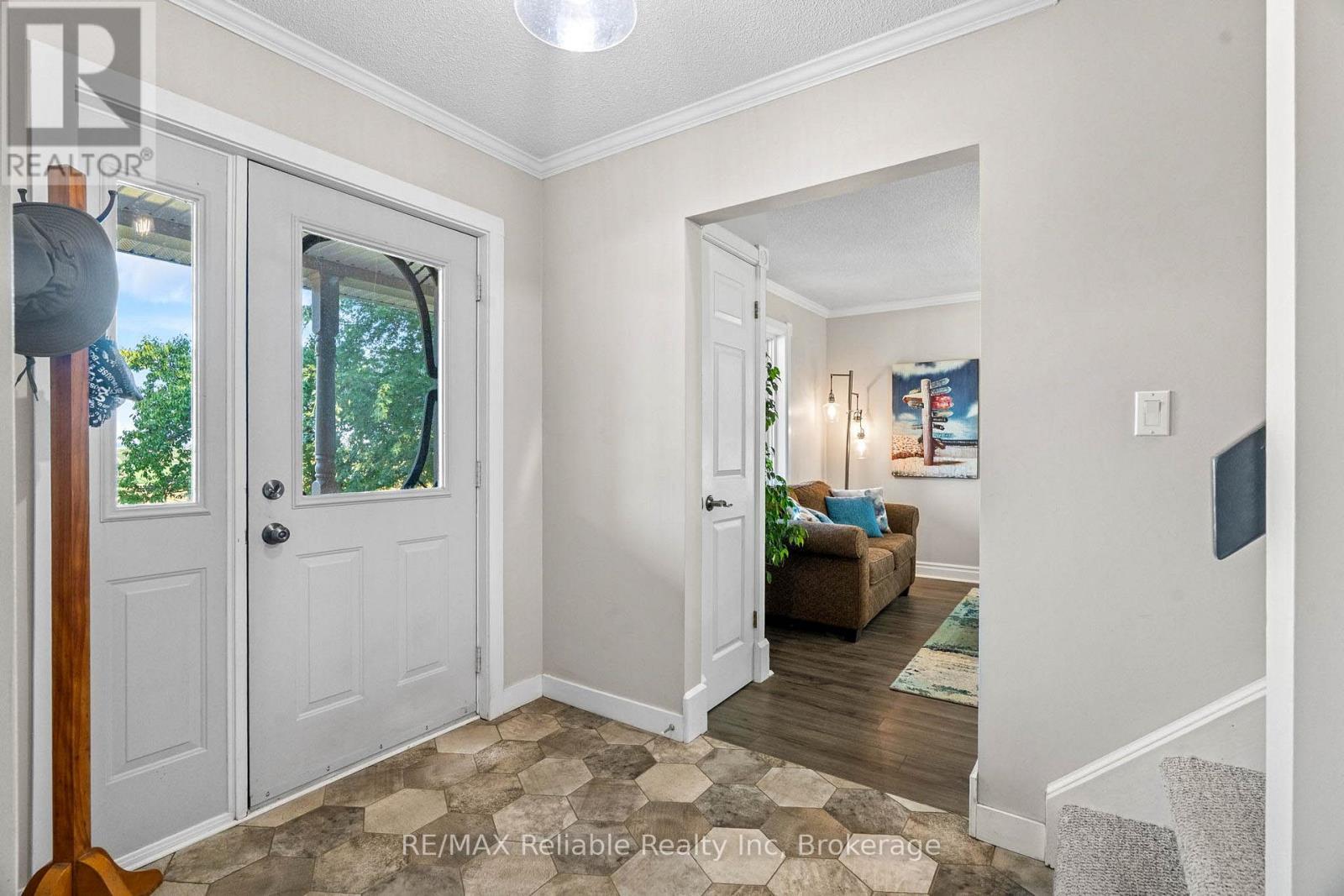 70129 Evergreen Line, South Huron, Ontario  N0M 1S5 - Photo 23 - X12345597