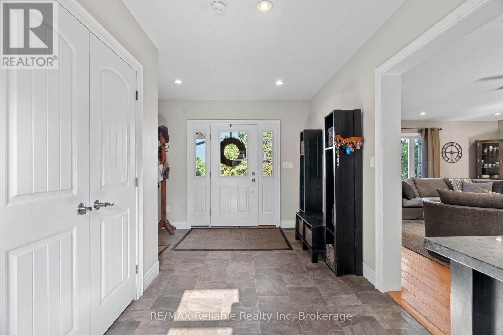 70129 Evergreen Line, South Huron, Ontario  N0M 1S5 - Photo 31 - X12345597