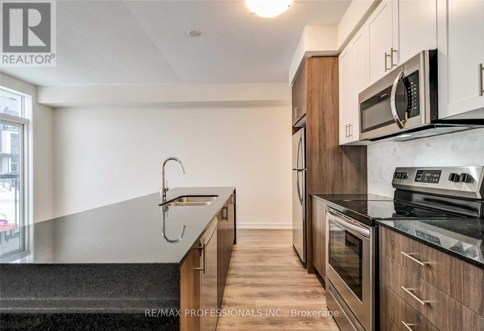 4 - 31 Florence Street, Toronto, Ontario  M6K 0C5 - Photo 6 - C12345508