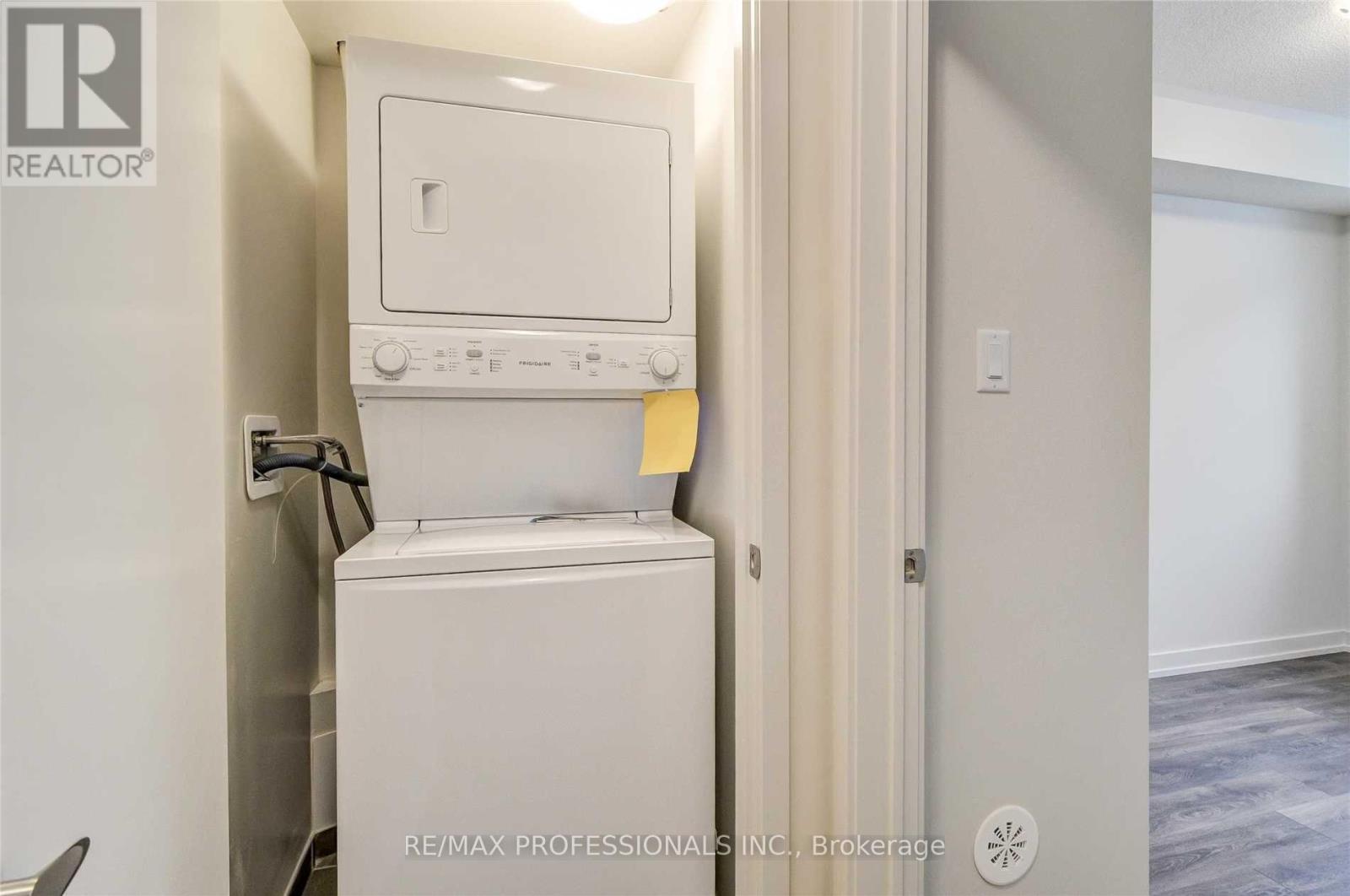 4 - 31 Florence Street, Toronto, Ontario  M6K 0C5 - Photo 7 - C12345508