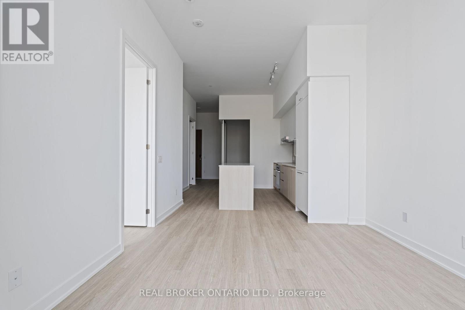 104 - 8188 Yonge Street, Vaughan, Ontario  L4J 0M2 - Photo 18 - N12344312