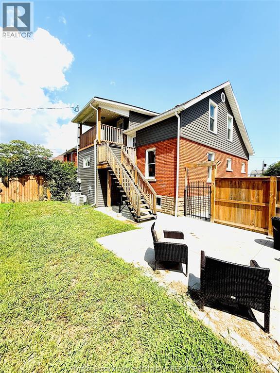 Property at 871 Pillette image 2