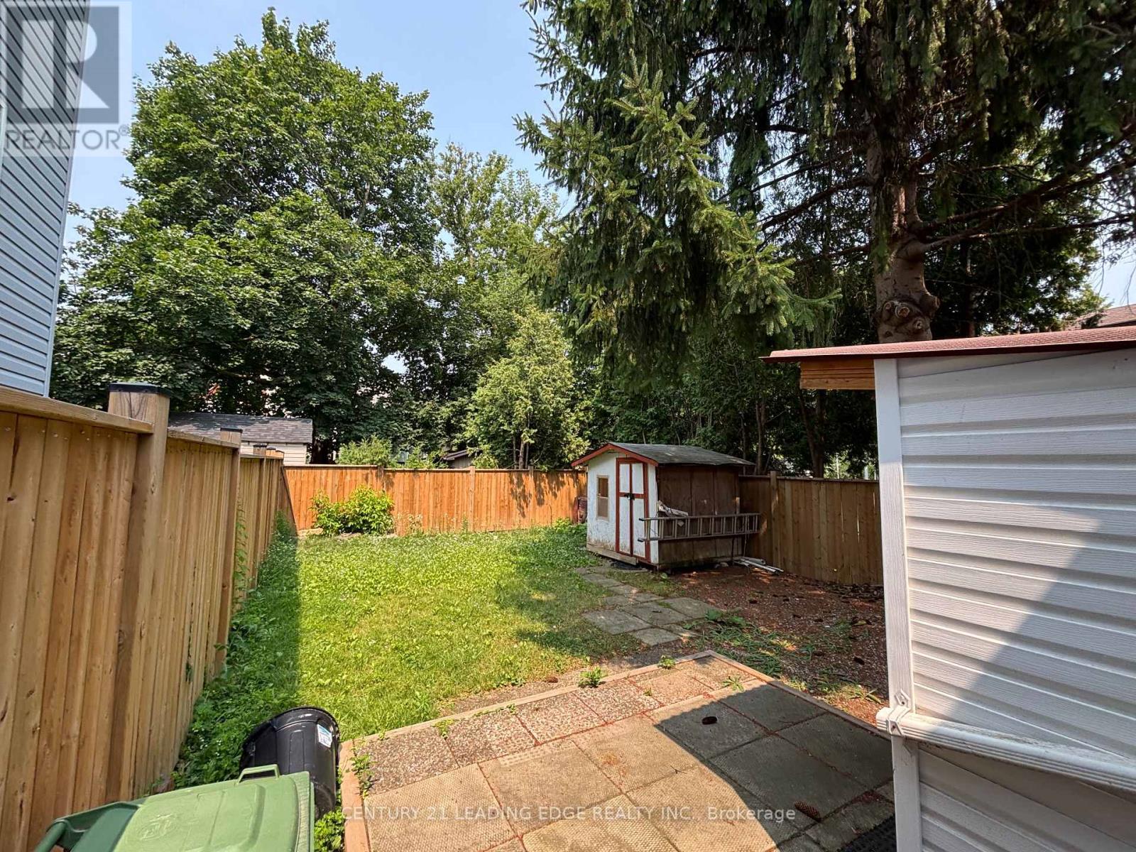 106 Whitney Avenue, Hamilton, Ontario  L8S 2G5 - Photo 32 - X12064380
