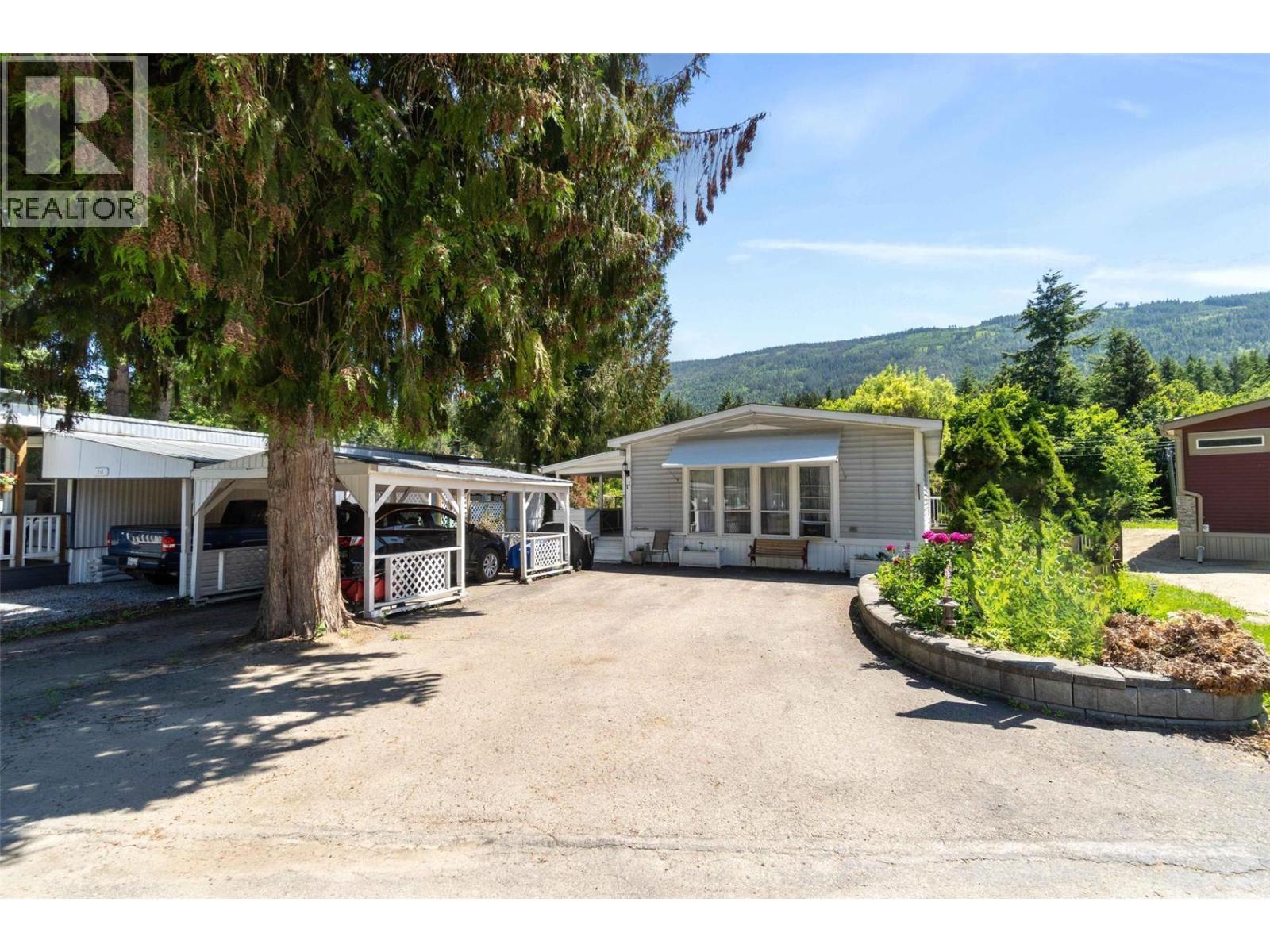 5161 63 Avenue Ne Unit# 11, Salmon Arm, British Columbia  V0E 1K0 - Photo 31 - 10359518