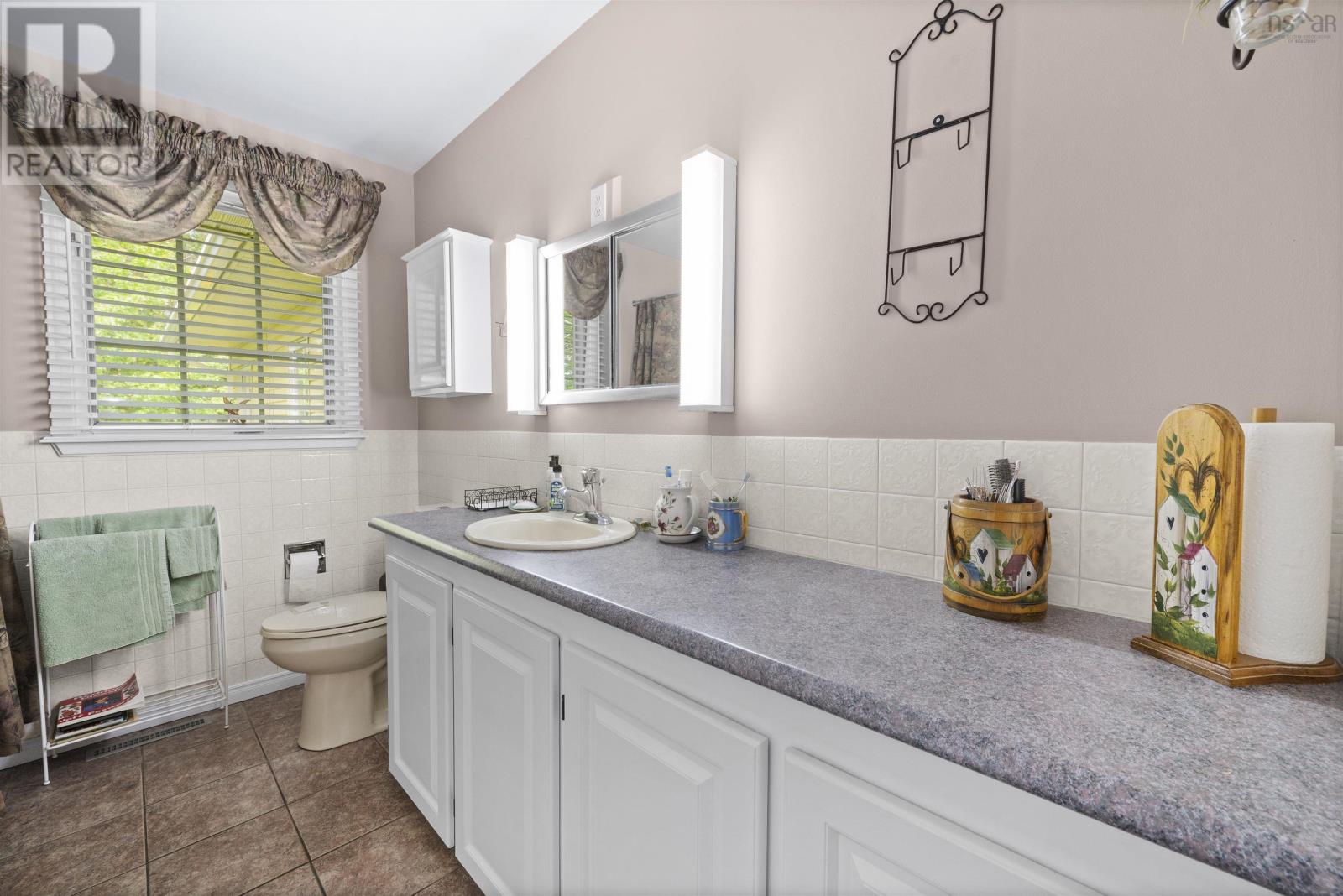65 Penhorn Drive, Dartmouth, Nova Scotia  B2Y 3K6 - Photo 29 - 202520662