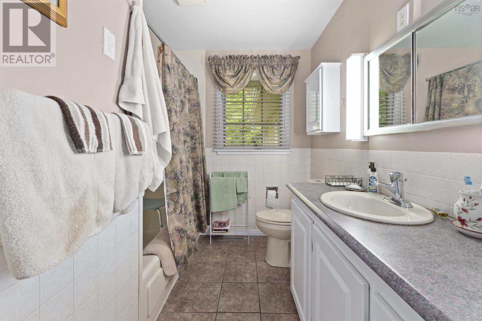 65 Penhorn Drive, Dartmouth, Nova Scotia  B2Y 3K6 - Photo 30 - 202520662
