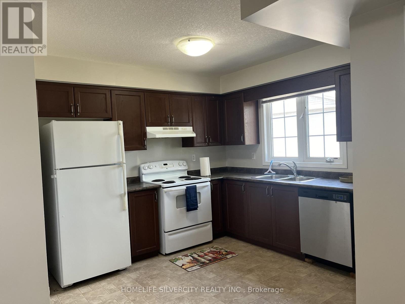 B10 - 155 Highland Crescent, Kitchener, Ontario  N2M 0A1 - Photo 5 - X12345614