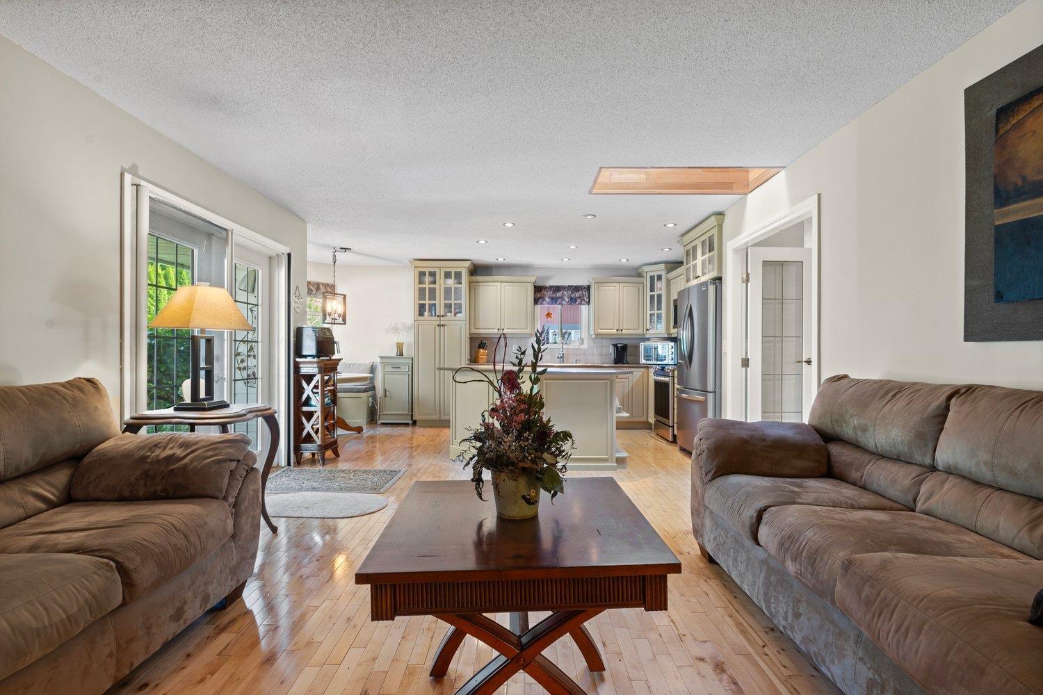 45605 Worthington Place, Sardis West Vedder, Chilliwack, British Columbia  V2R 1N6 - Photo 12 - R3037157