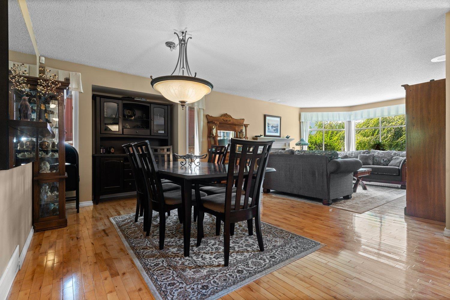45605 Worthington Place, Sardis West Vedder, Chilliwack, British Columbia  V2R 1N6 - Photo 22 - R3037157