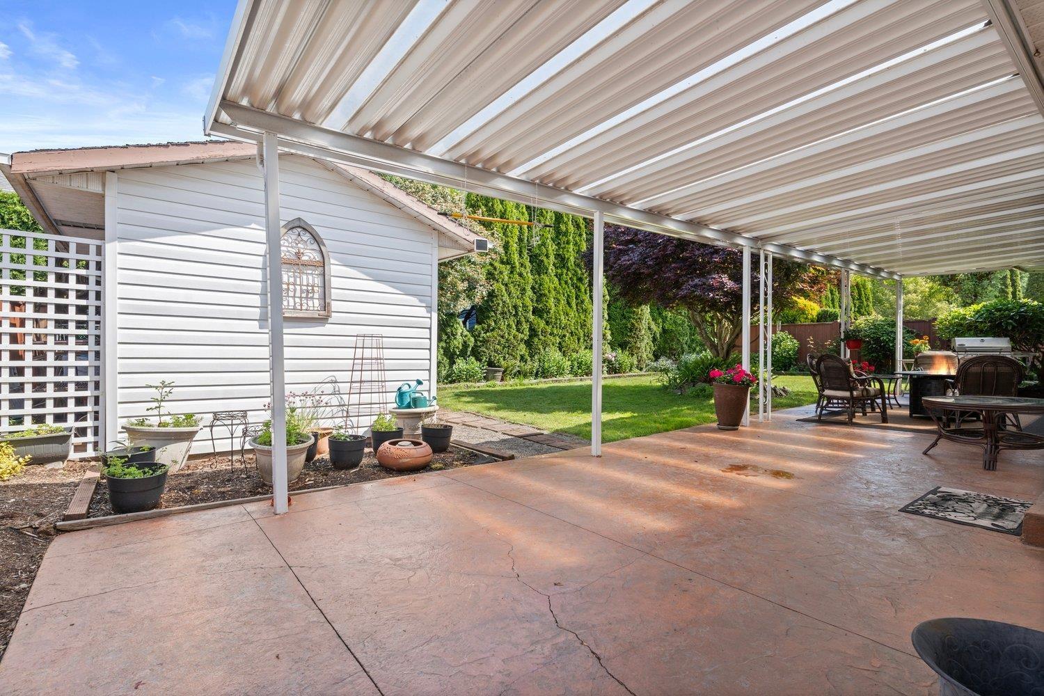 45605 Worthington Place, Sardis West Vedder, Chilliwack, British Columbia  V2R 1N6 - Photo 35 - R3037157
