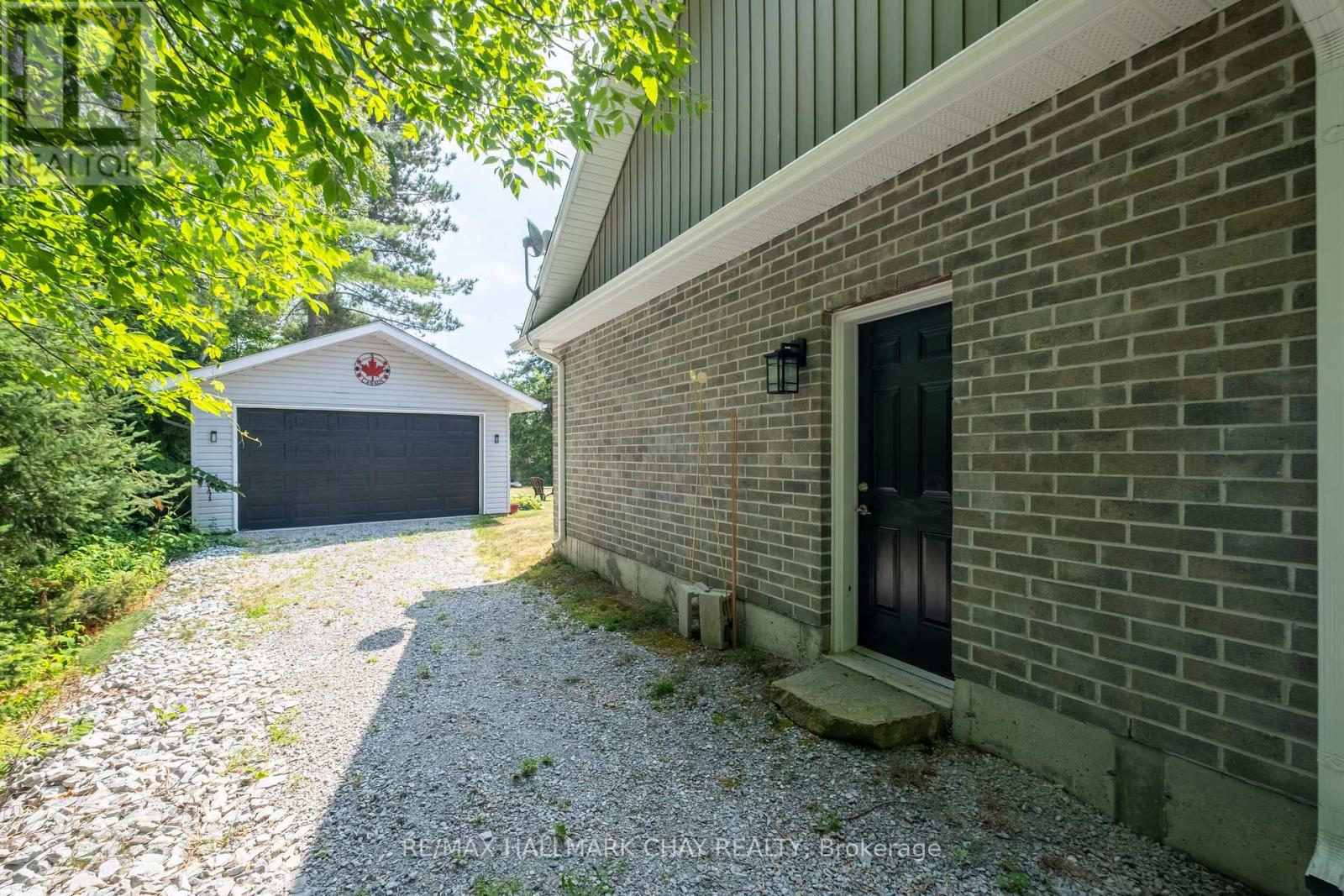 7249 Davy Drive, Ramara, Ontario  L0K 2B0 - Photo 9 - S12345667