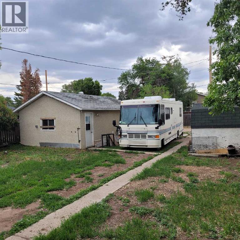 Property at 1005 Bullivant Crescent SW image