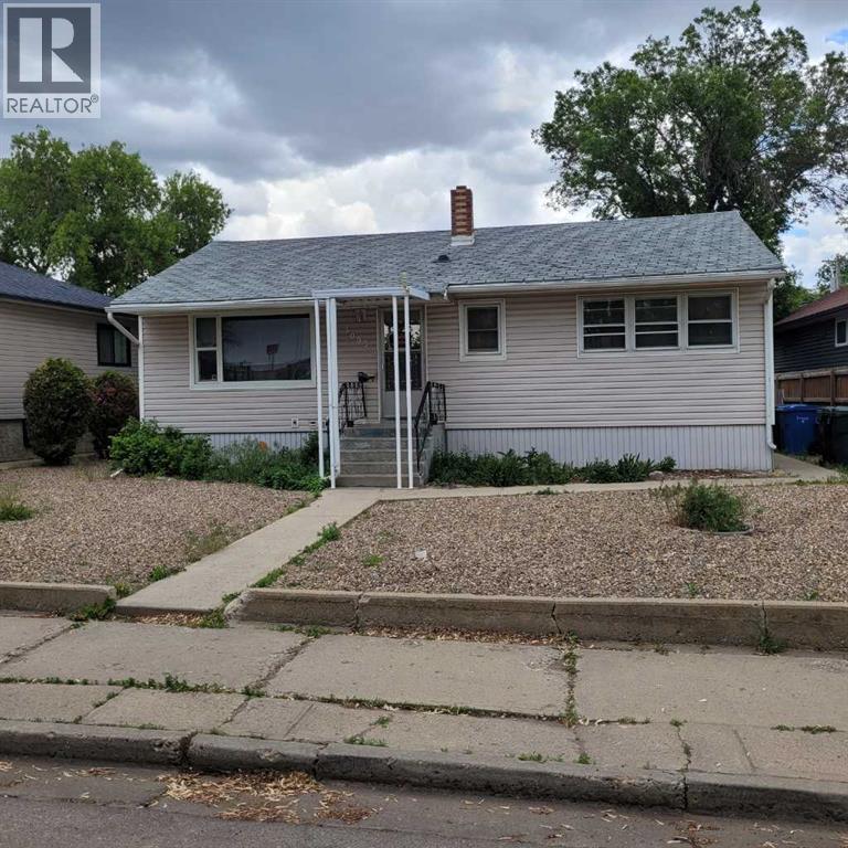Property at 1005 Bullivant Crescent SW image